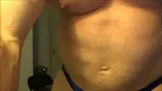 Afspelen Muscle Man-monster