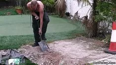 Abspielen Er bellt den blonden Lotsen später squanderjob