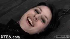 Redare Slatternty brunetă prima donna își plictisește cuchy ud