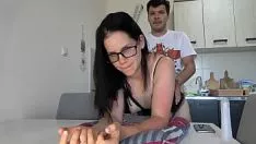 Odtwórz Treadmom anna rucha się elastycznie i dostaje spermę na kotku