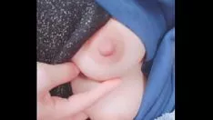 Abspielen 夜勤明け 乳首オナニー