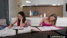 Reproducir Impresionante vista sexual con malas adolescentes tribades missys (capri anderson & sgenus hyla jennings) mov-11