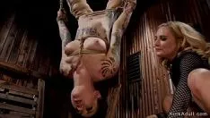 Afspelen Blonde domme opening spangs alt brunet