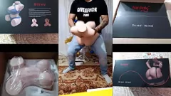 تشغيل بريتني كبير الثدي دسار اللعب مع دمية الجنس واقعية Tantaly